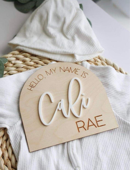 Baby Birth Announcement Sign- Arch Name Sign