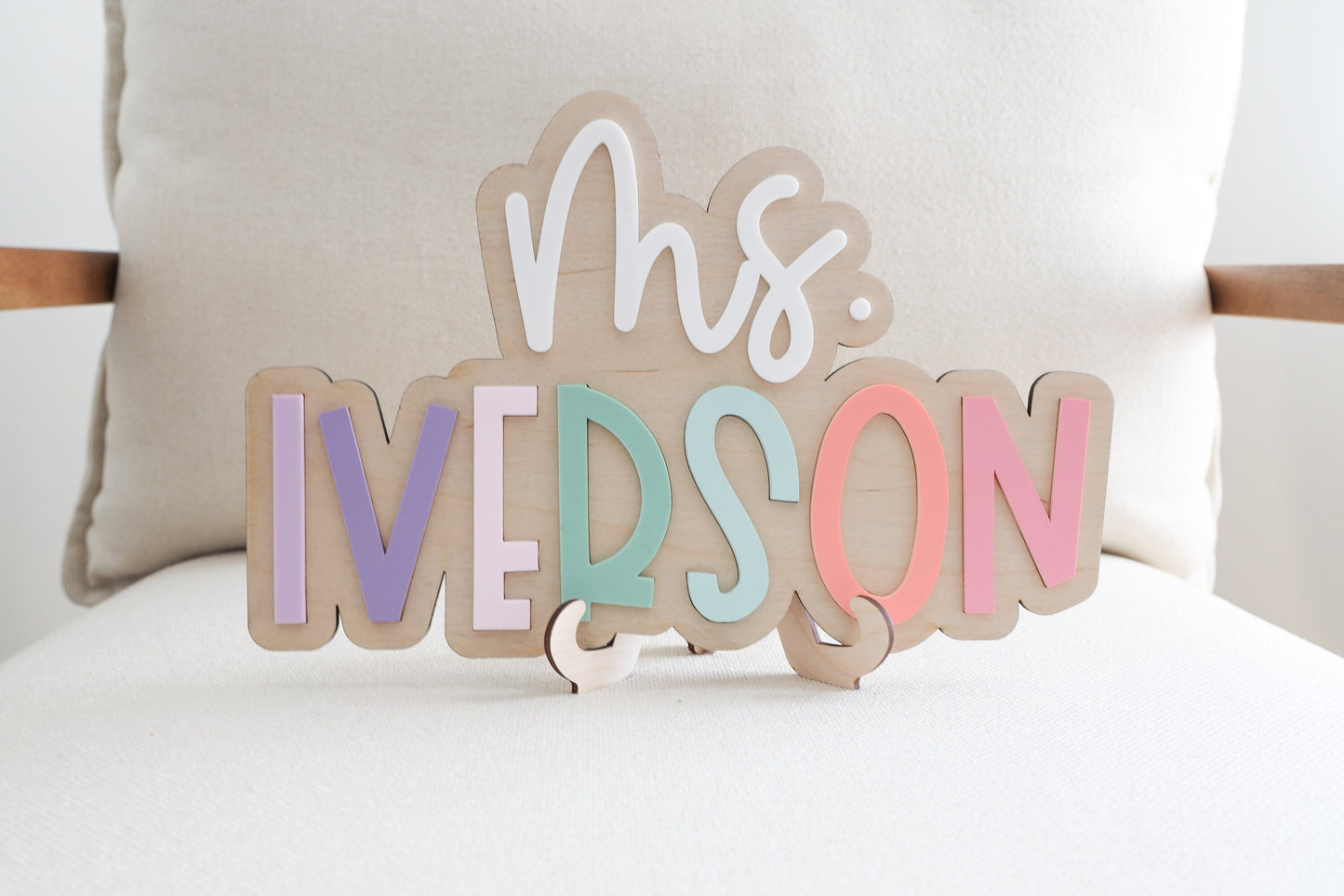Teacher Door Sign, Personalized Desktop Teacher Sign, Teacher Appreciation Gifts, Teacher Name Sign Desk Decor, Back to School Gift, Useful